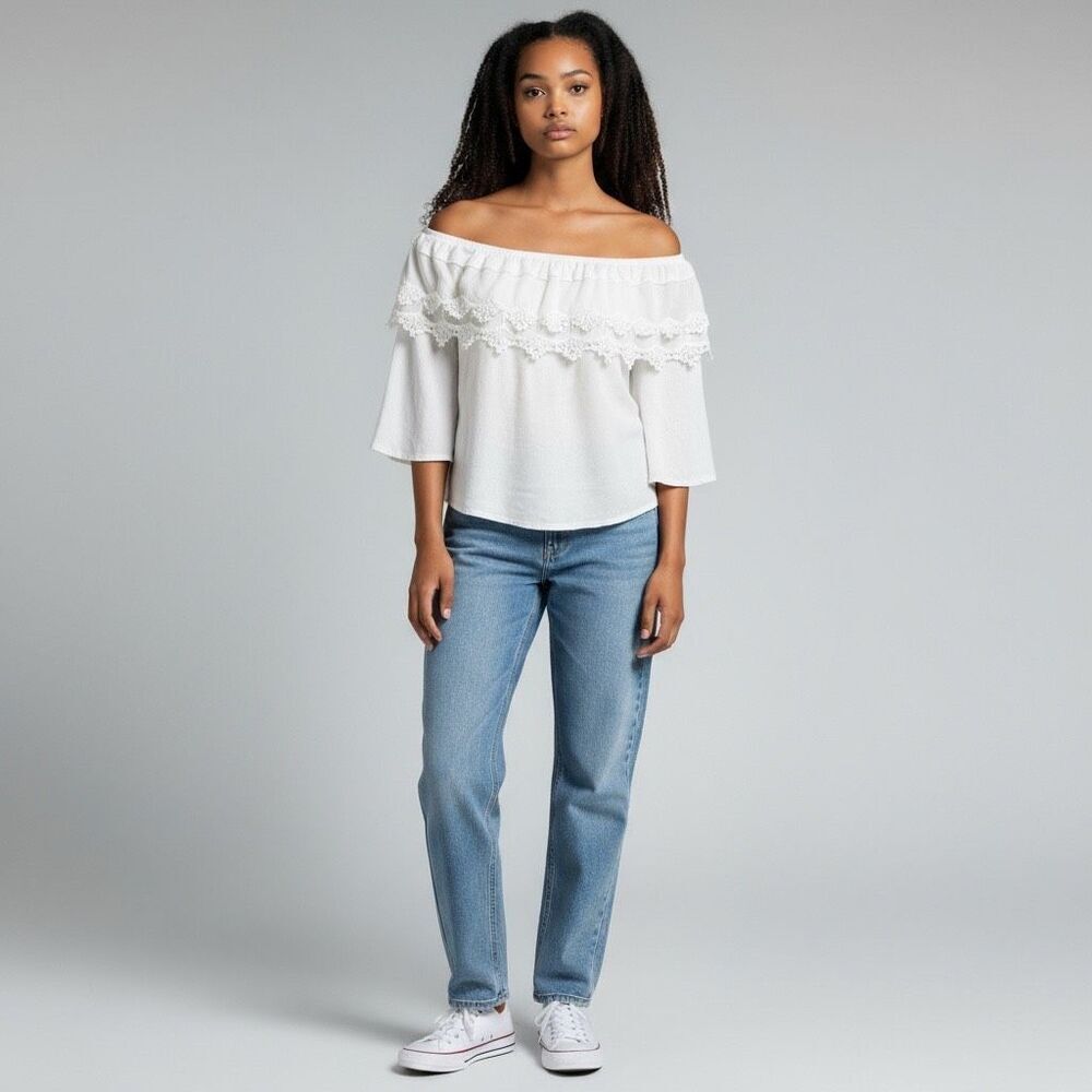 Ambiance Solid White Strapless Lace Crop Blouse M